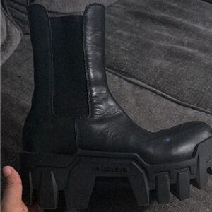 Balenciaga boots size 39 worn twice must go will accept best offer